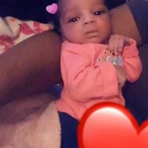 Meet your Posher, Monique